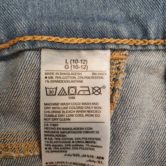 Old Navy Skinny Jeans with Adjustable Waist - Picture 6 of 6